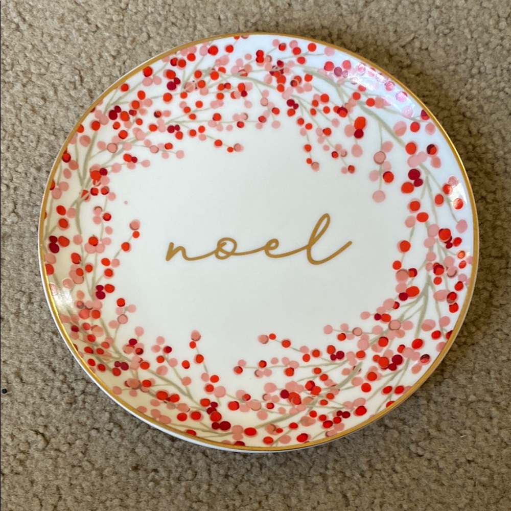 Festive Noel Mary Square Plate with Red Berries